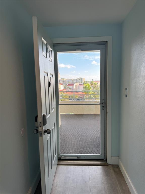 Building Photo - 7902 Sailboat Key Blvd S