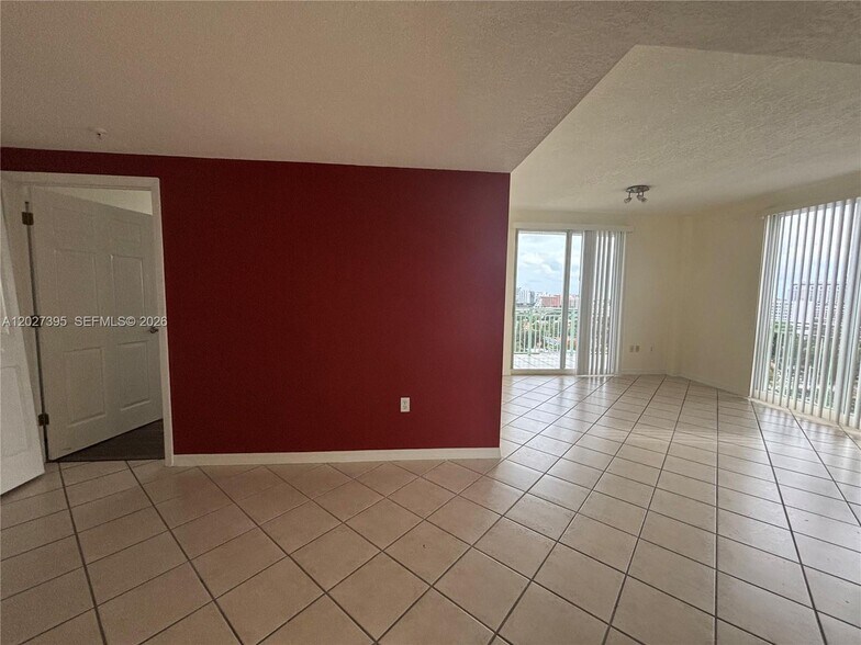 Building Photo - 3500 Coral Way