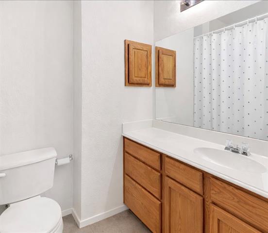 Building Photo - 2720 Zoeller Dr