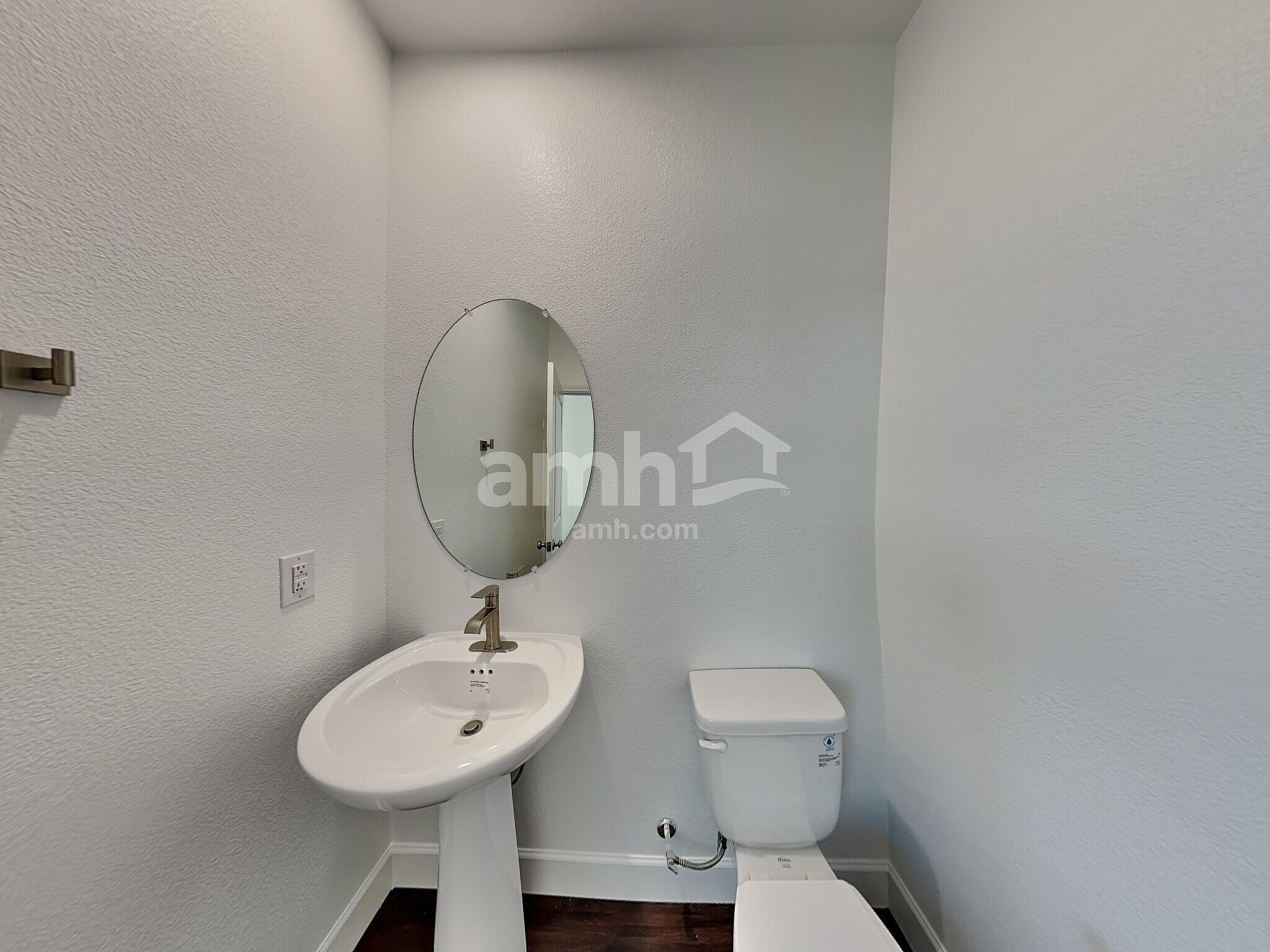 Building Photo - 8844 Carmine Cob Ave