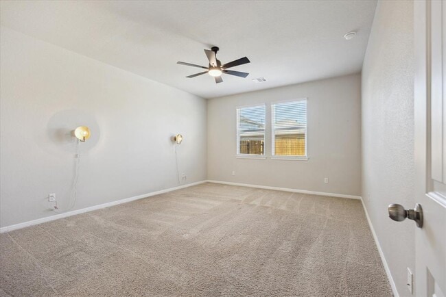 Building Photo - 220 Tributary Way