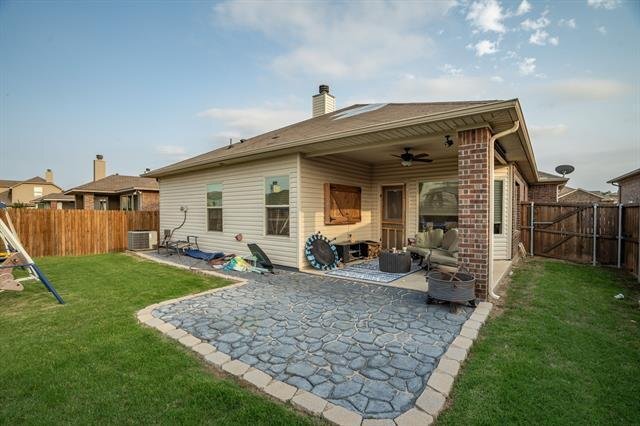 Building Photo - 3124 Buckthorn Ln