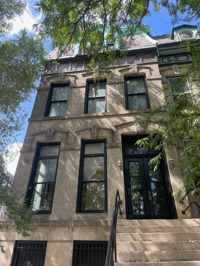 Building Photo - 238 S Ashland Ave