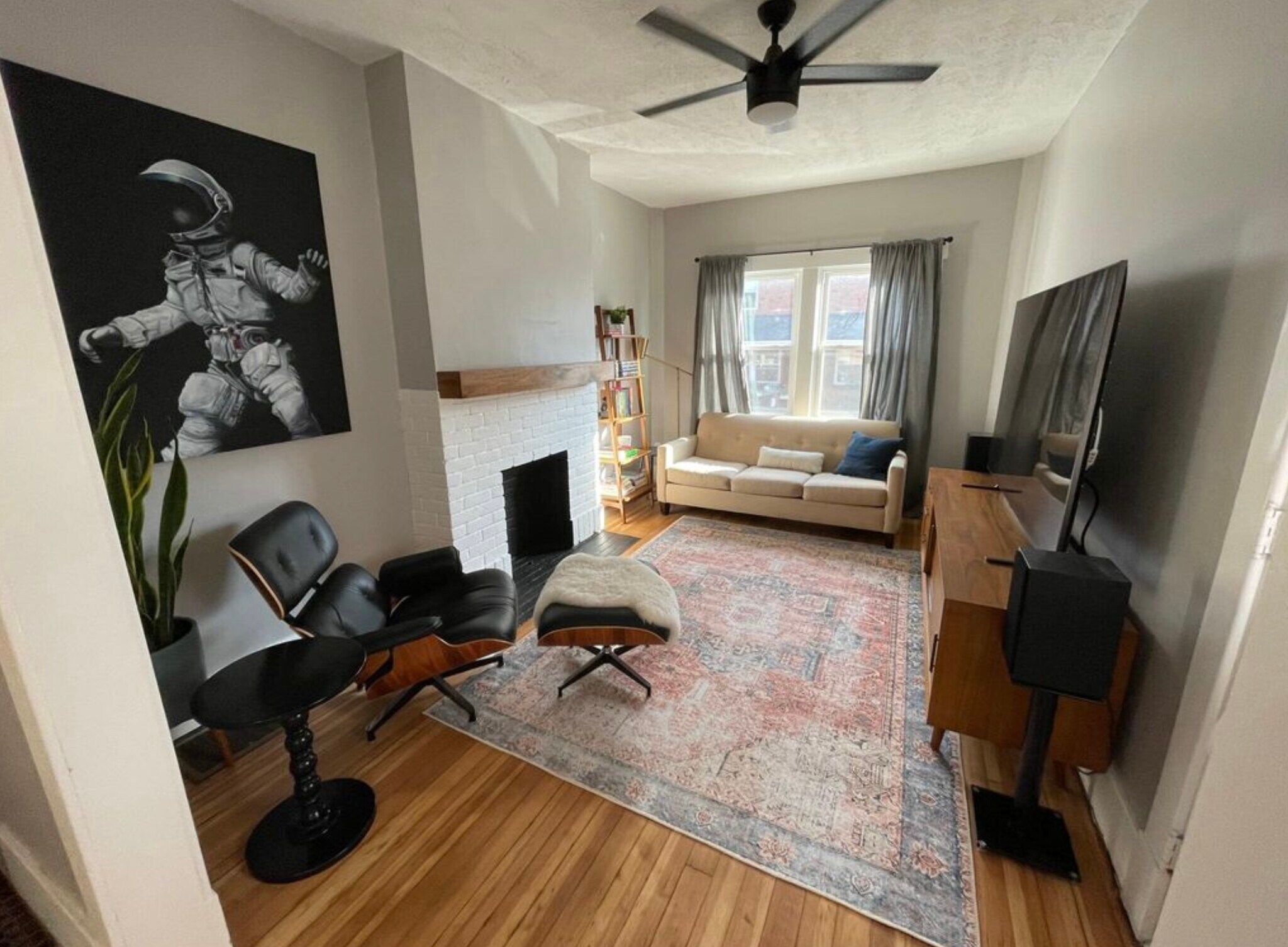 Building Photo - 248 Perrine St