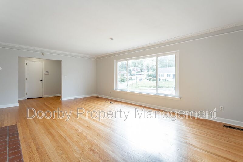Building Photo - 410 Talley Rd