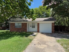 Building Photo - 117 Westway Dr