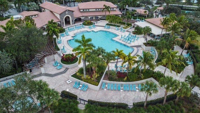 Building Photo - 556 Tomahawk Ct