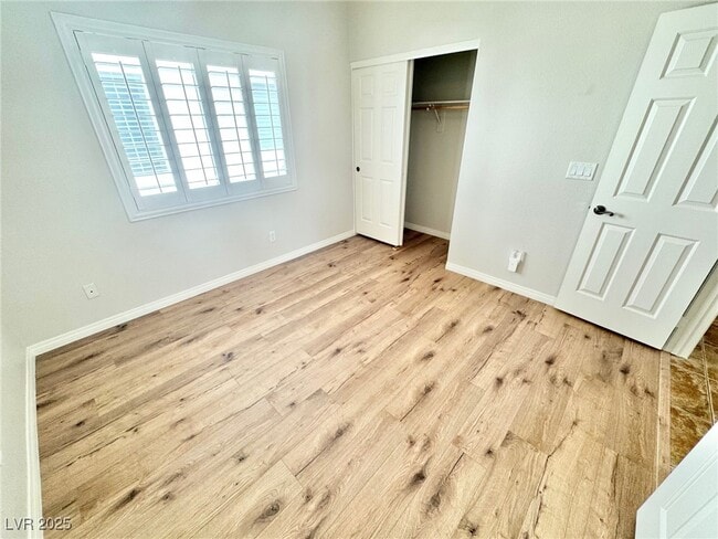 Building Photo - 4421 N Prospect Hill Ct