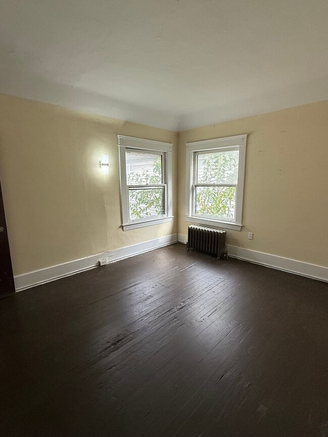 Building Photo - 1519-1525 Clark Ave