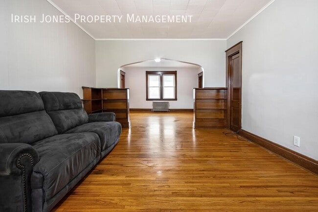 Building Photo - 120 West Ave