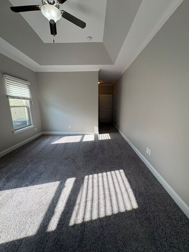 Building Photo - NOW AVAILABLE IN MILLSTONE!!