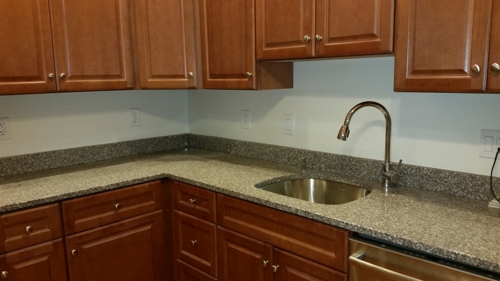 kitchen - 164 Whitney St
