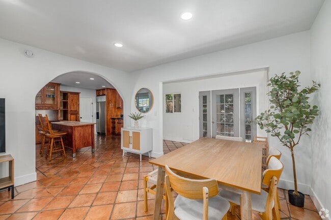 Building Photo - New Price: $6,800/month — Furnished Shadow Hills Retreat with Utilities Included & Exclusive Priv...
