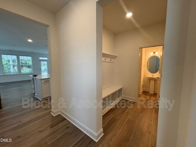 Building Photo - 5128 Ranger Grv Wy