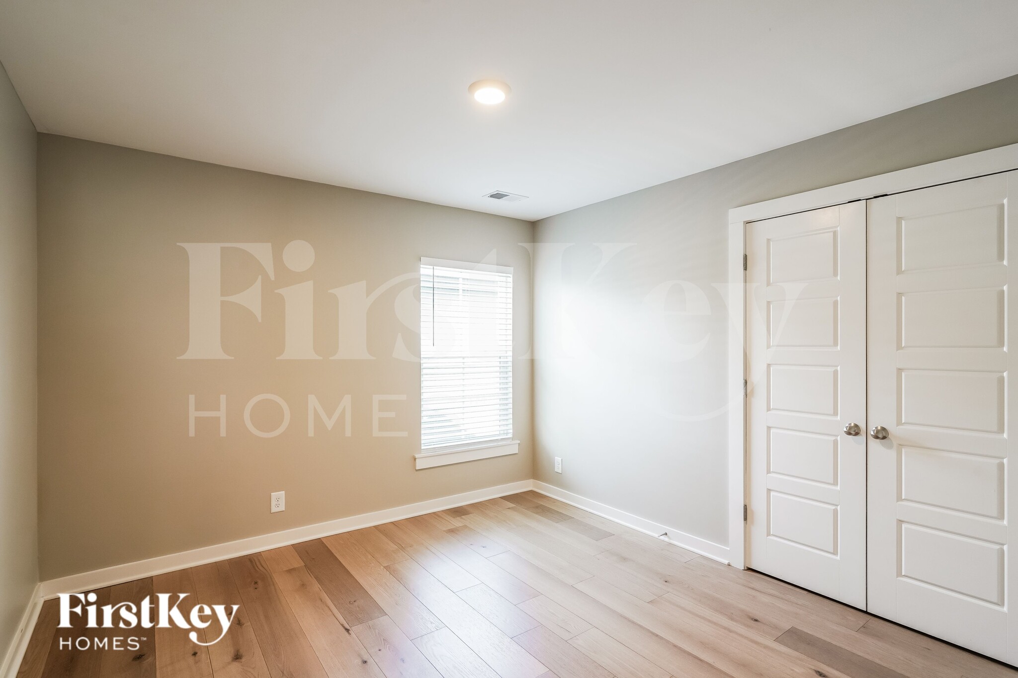 Building Photo - 1149 Alcove Wy