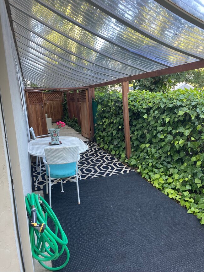 Private Entrance to apt. patio. - 27 Graceland Dr