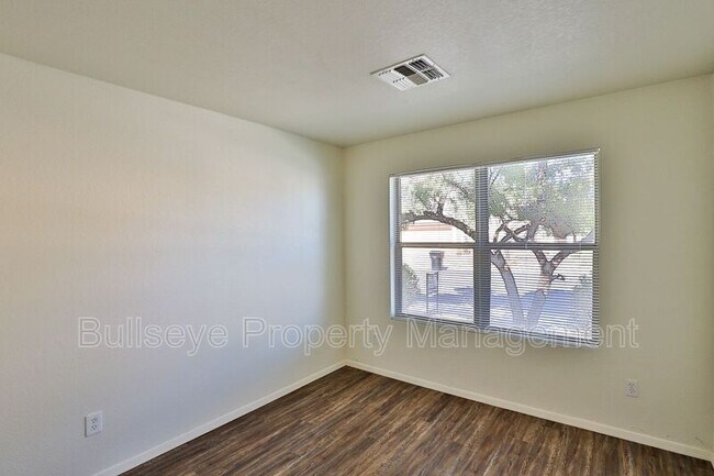 Building Photo - 11425 E Flower Ave