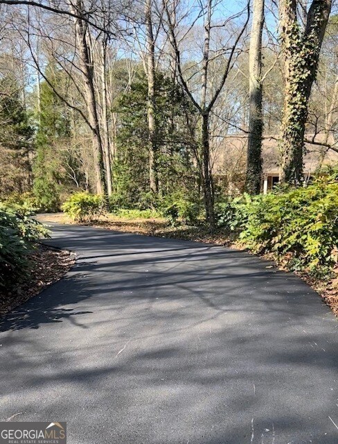 Building Photo - 290 Ginger Cake Rd