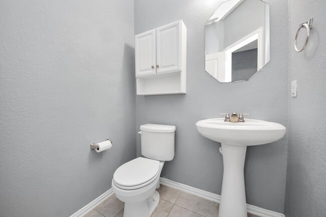 Building Photo - 3714 Tirranna Dr