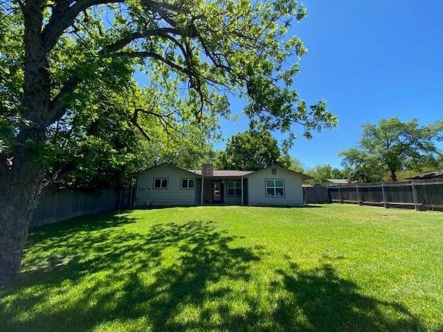 Building Photo - 900 Riddlewood Dr