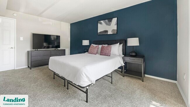 Building Photo - 6220 Springhill Dr