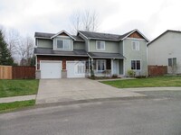 Building Photo - Beautiful House at Puyallup - Freshly Pain...