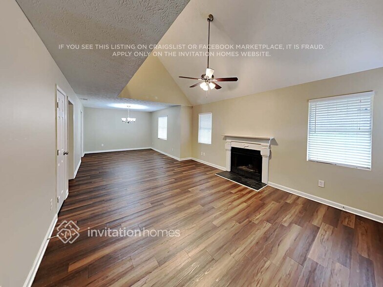 Building Photo - 6611 Crossing Creek Point