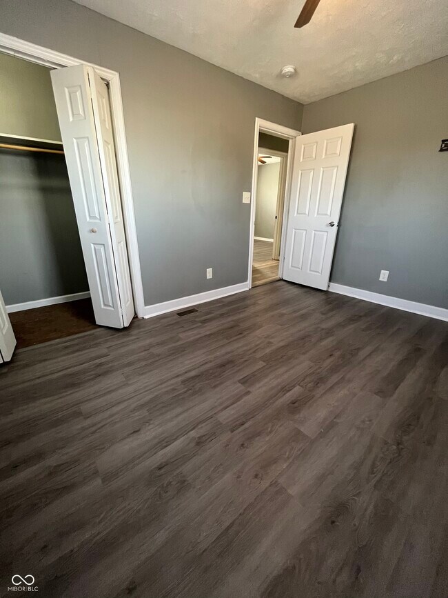 Building Photo - 4622 E 30th St