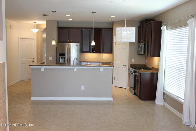Building Photo - 5955 Wind Cave Ln