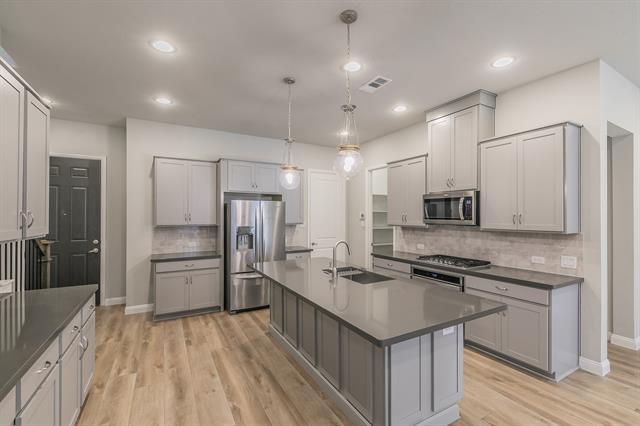 Building Photo - 17736 Coralberry Dr