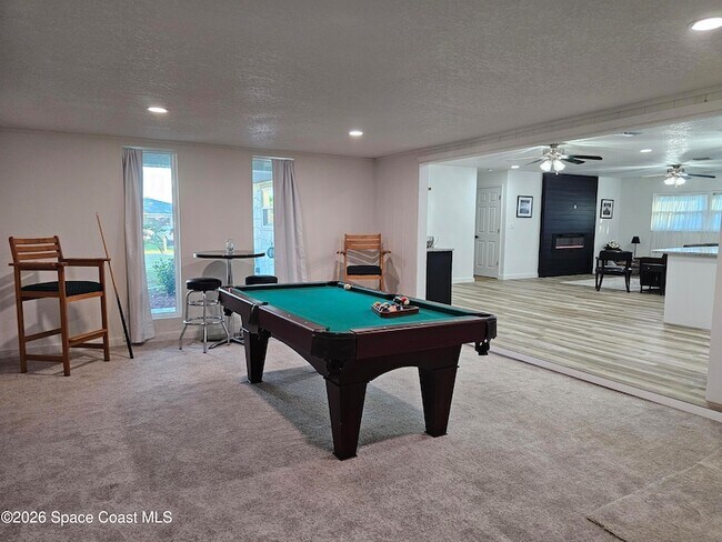 Building Photo - 872 Sadnet Cir NE