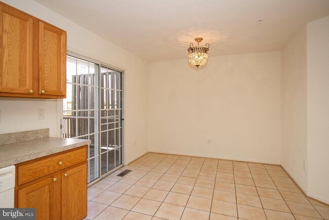 Building Photo - 9759 Bon Haven Ln