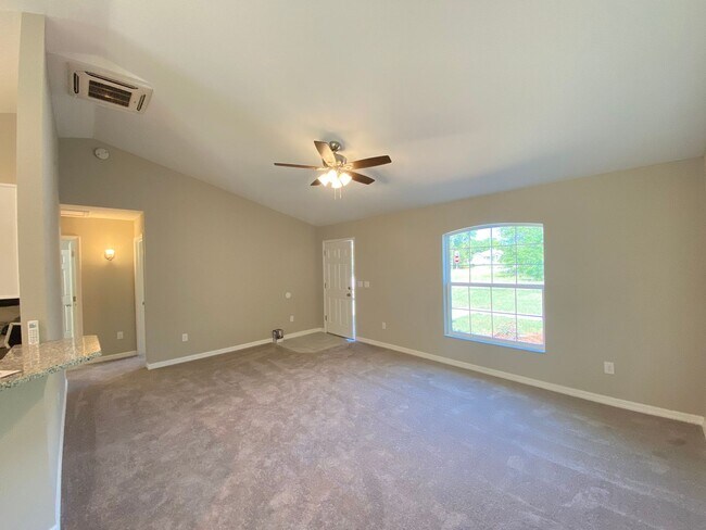 Building Photo - WILL NOT BE AVAILABLE TO SHOW TIL MID AUGU...