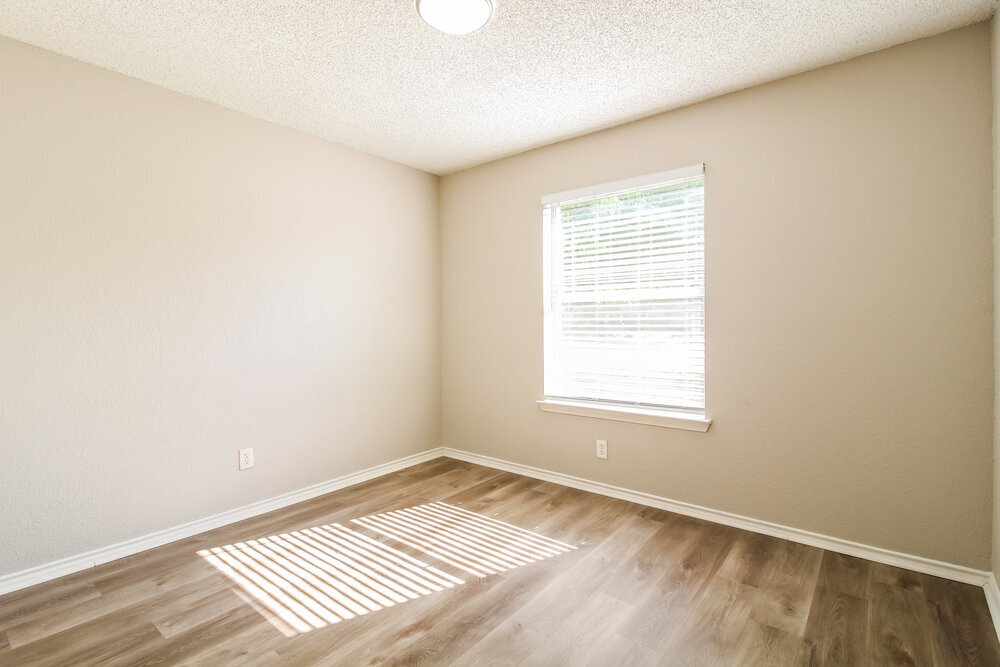 Building Photo - 1517 Caplin Dr