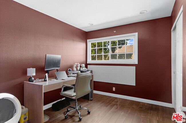 Building Photo - 13223 Arabella St