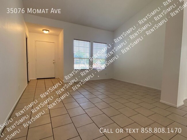 Building Photo - 35076 Momat Ave