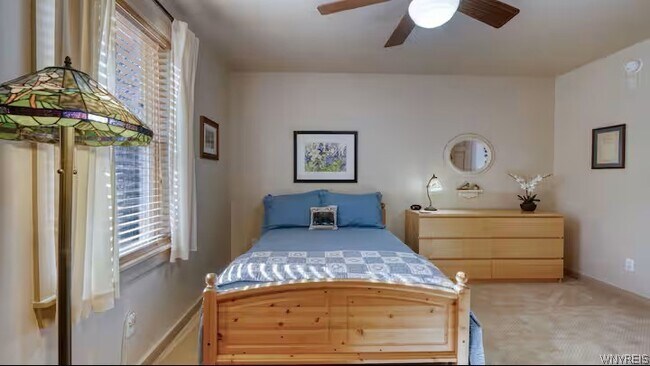 Building Photo - 6284 Dublin Hills Rd