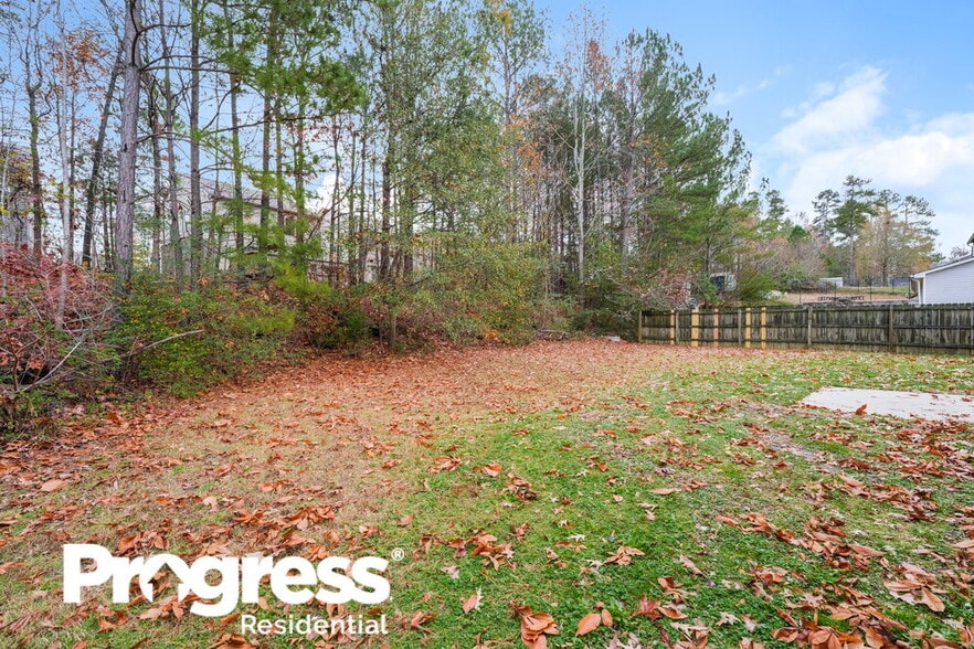 Building Photo - 2855 Robinson Wood Dr
