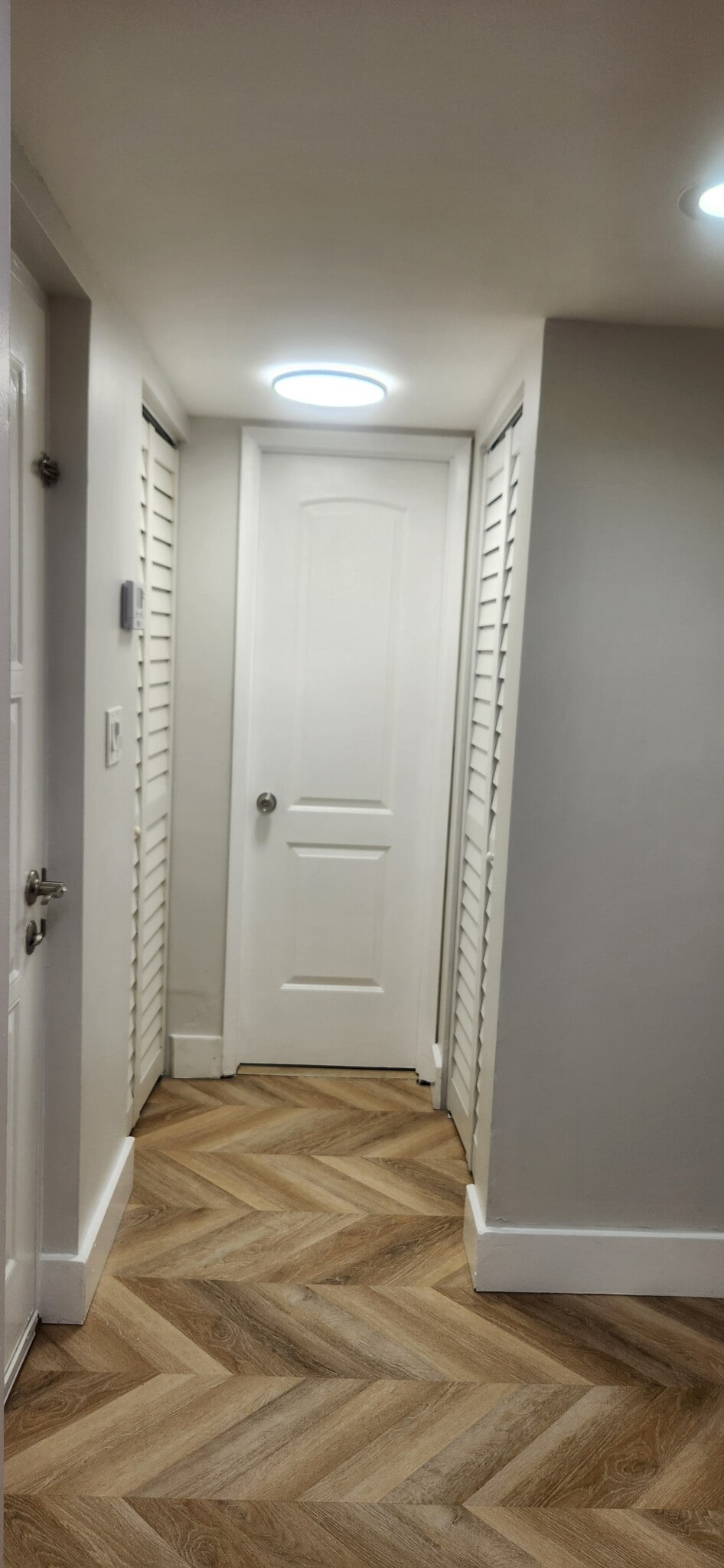 Entrance/bath door - 13255 SW 88th Ln