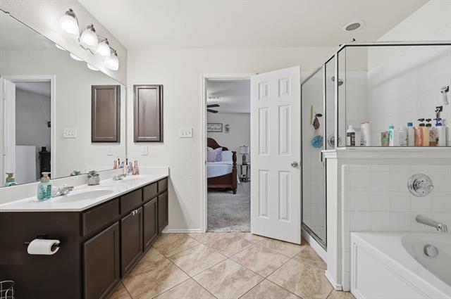 Building Photo - 14820 Ledgeview Ct