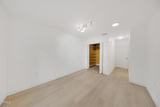 Building Photo - 391 E Highland Ave