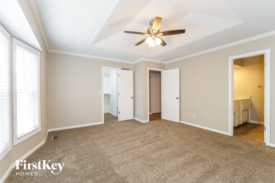 Building Photo - 4807 Perry Ave