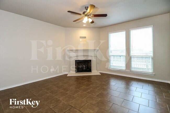 Building Photo - 1221 Goodland Terrace