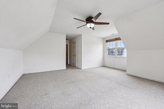 Building Photo - 11607 River Meadows Way