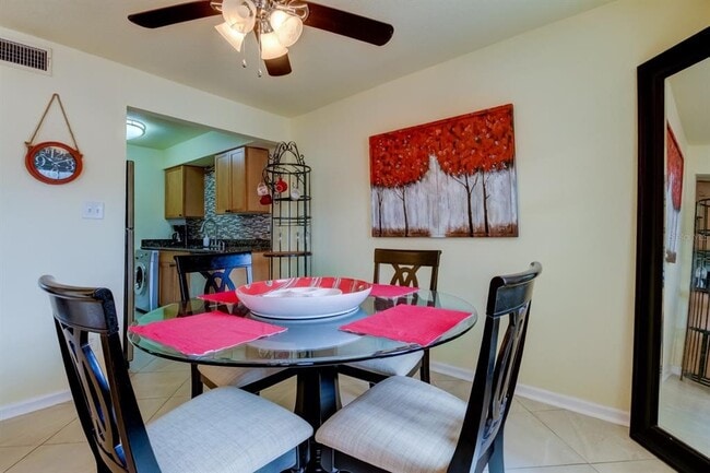 Building Photo - 5092 Beach Dr SE