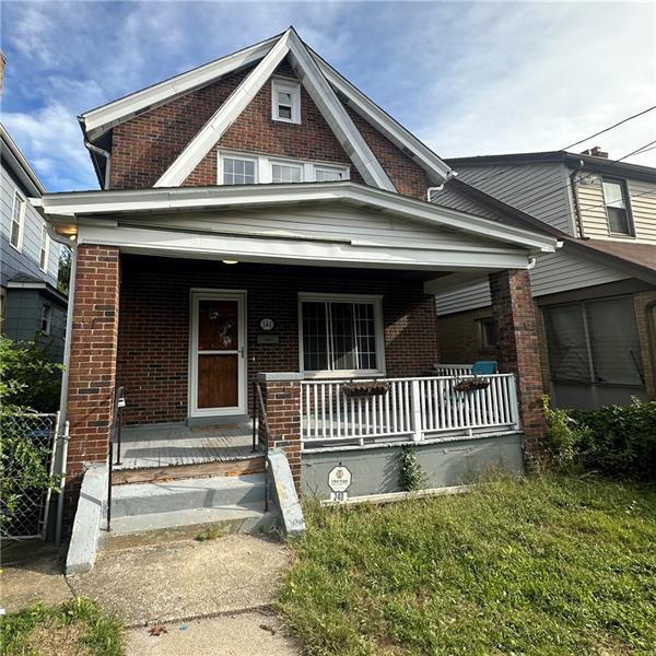 Primary Photo - 240 Ridgewood Ave