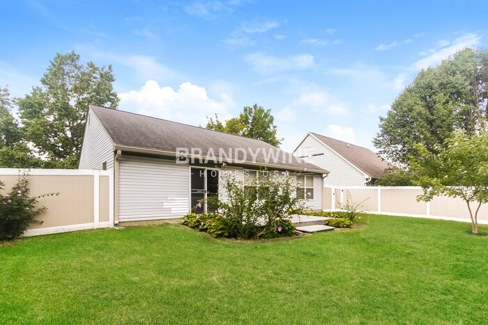 Building Photo - 1433 Audubon Dr