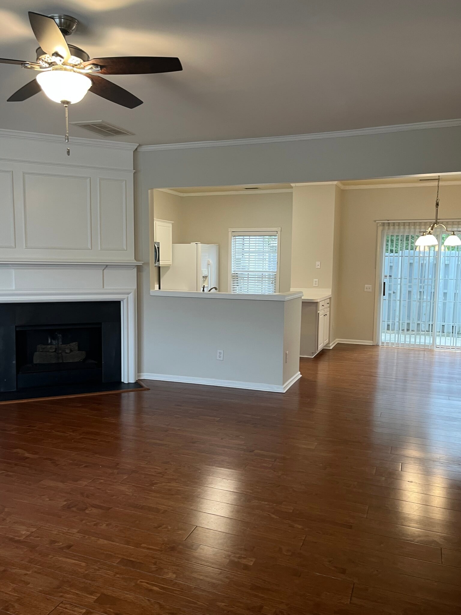 Building Photo - 3178 Mannington Dr