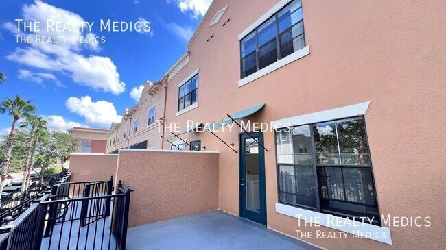 Building Photo - 3736 Avalon Park E Blvd