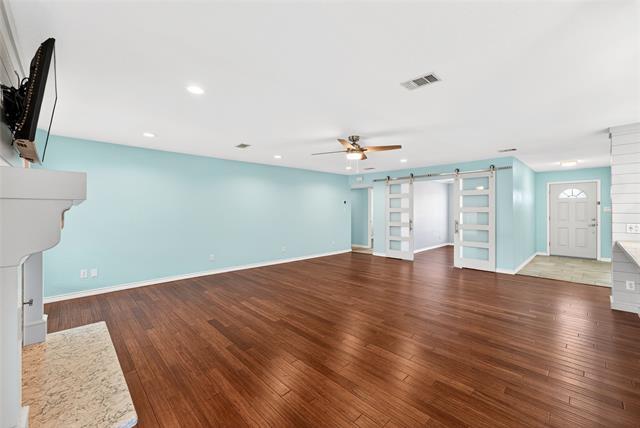 Building Photo - 2032 Briar Trail